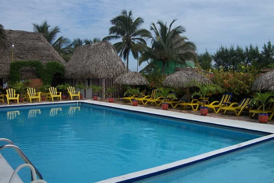 Hotel Bungalows Suites Junto Al Mar En Costa Esmeralda Veracruz