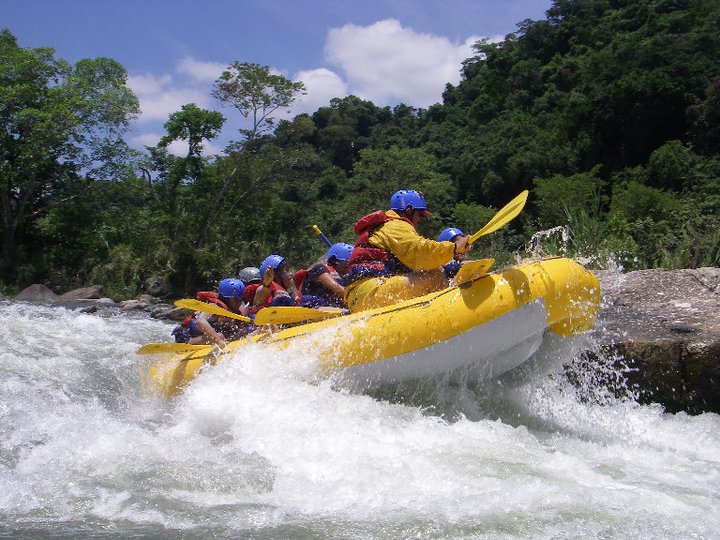Descenso En Rio Rafting Veracruz Balsas Lanchas R�o Filobobos Rio Pescados Rio Actopan Descabezadero Alto Filo Cascada El Encanto Zona Arqueologica de Cuajilote Carrizal Jalcomulco