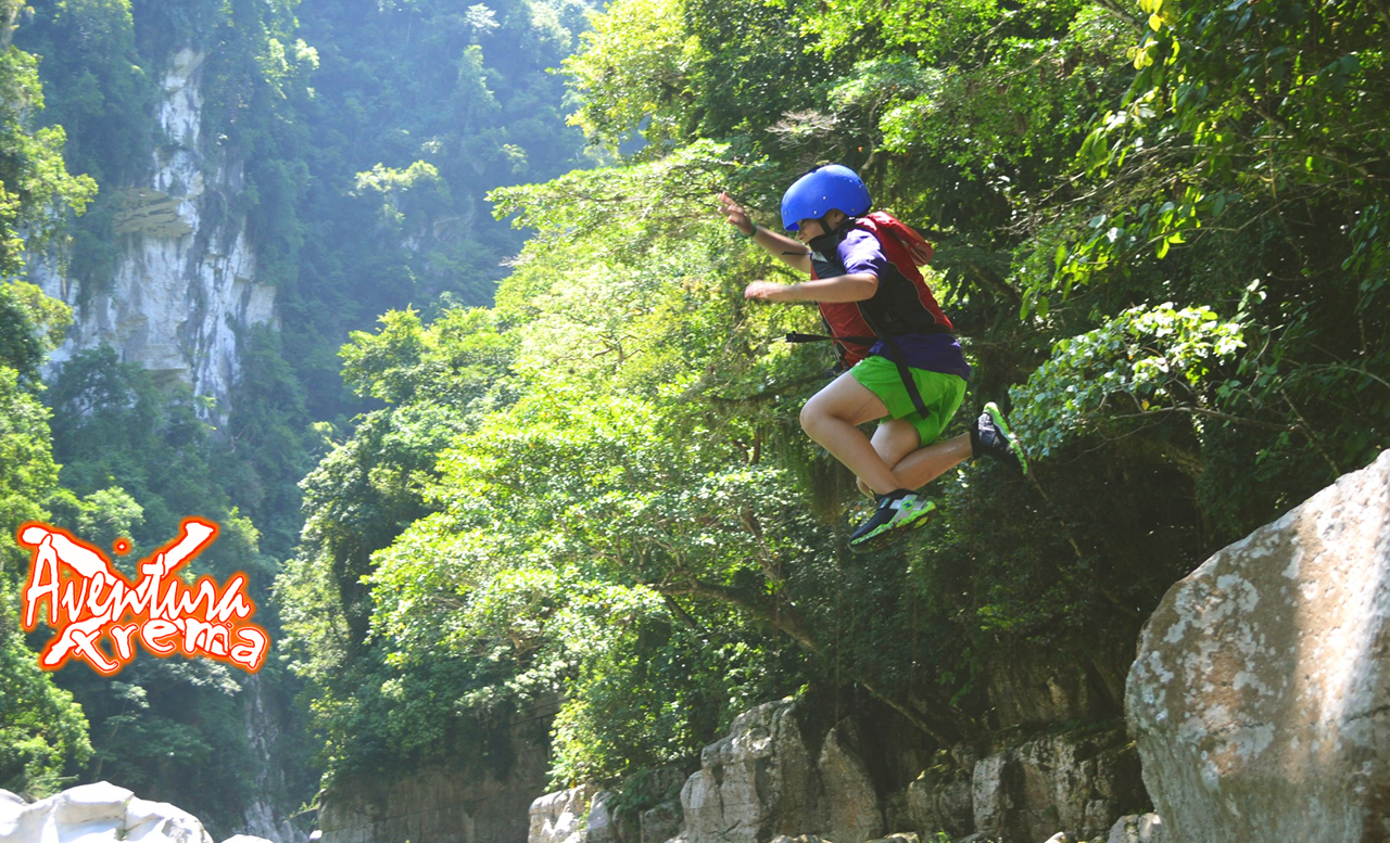 Aventura En Los Rápidos Del Río Filobobos Veracruz Aventura En Los Rápidos Del Río Filobobos Veracruz