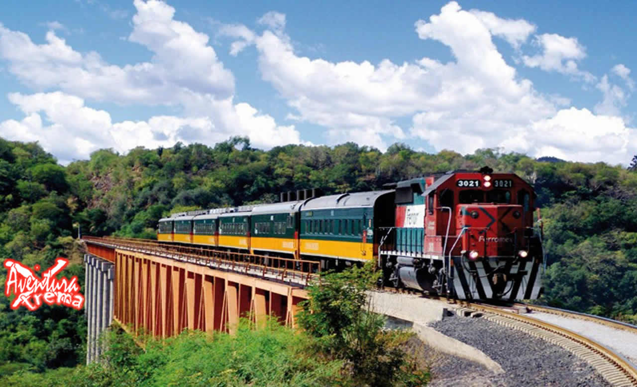 Viaje Abordo De El Chepe Regional Saliendo De Veracruz, Xalapa, Puebla y Ciudad de México